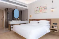 Kaiying City Hotel (Suzhou North High-Speed Railway Station Wuyue Plaza)