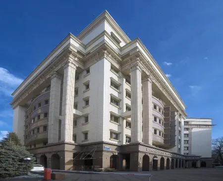 Гранд Вояж Отель Отели в г. Алматы