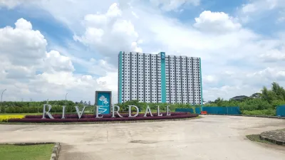 Hotel O cikarang at apartment Riverdale Hotel dekat Toko Mekar Plastik dan bahan kue