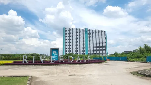 Hotel O cikarang at apartment Riverdale Hotels in Bekasi Regency