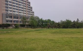 Zhenhai Seaside Hotel(Golden Beach Bathing Beach)