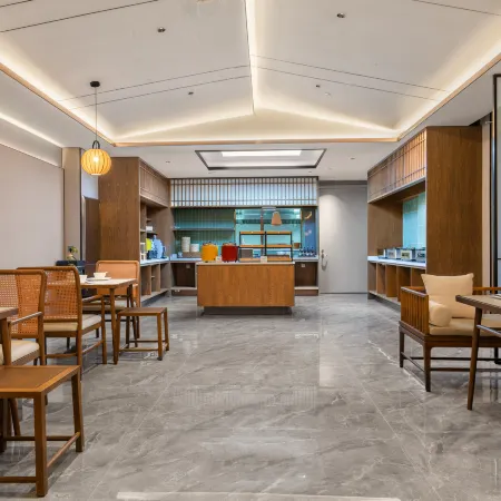Moshang Qingju Hotel (Neihuang People's Park)