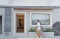 Aqua Luxury Suites Hotels near Oia