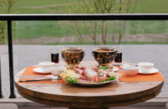 High Mountain Resort Shangri-La