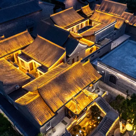 Shi San Yue Hot Spring Inn
