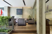 Central Park Saigon Hotel Các khách sạn ở Quận 3
