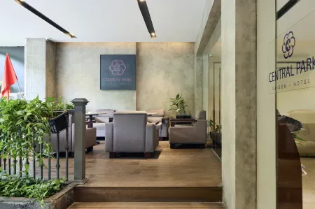 Central Park Saigon Hotel