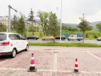 Yichun Dashan Hotel (Water Park)