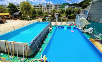 Qingyunge Hot Spring Guesthouse