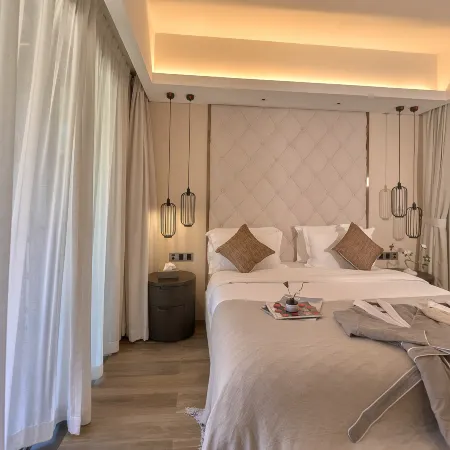 Wuyu Lanjing Villa | Family Elegant Luxury Detached Villa (Lijiang Tianrui Howard Johnson Resort)