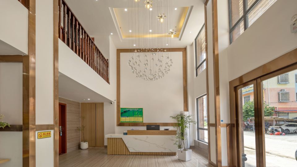 Dongxing Cibin Hotel