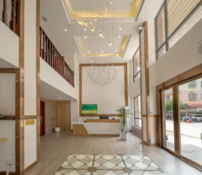 Dongxing Cibin Hotel