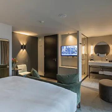 Pestana Amsterdam Riverside Отели рядом с достопримечательностью «Ост»