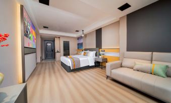 Danliansi Light Luxury Hotel (Electrical Vocational and Technical College Branch)