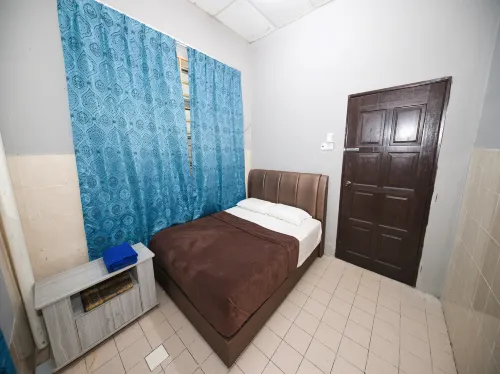 Hotel O Iman Roomstay Gua Musang Các khách sạn ở Galas