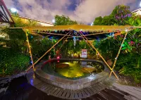 Longjiang Years Hot Spring Hotel - Hot Springs