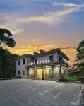 Yast Hotel (Jiujiang Lushan Scenic Area Guling Street)