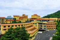 Chinese health care Zhongxia Garden Hotel（Dalian Fujiazhuang Beach Bathing Area） Hotels in Fujiazhuang Beach/Silver beach