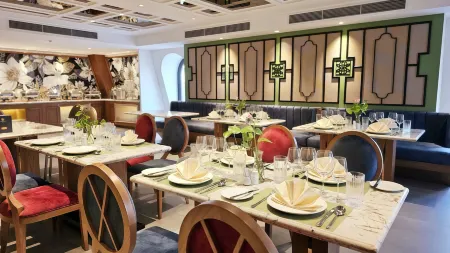 Royal Phoenix Hotel Bac Ninh Отели в г. Бакнинь