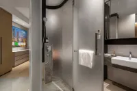 Yunyun·Xingge Hotel (Wuxi Railway Station Sanyang Square)