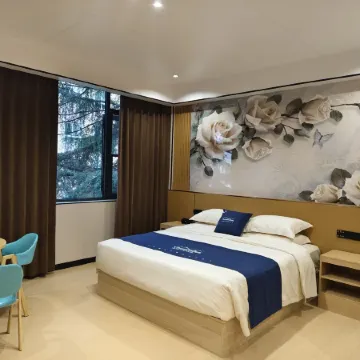Songlu Jingshe Hotel