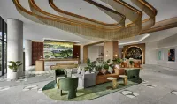 ARTOTEL Living World Kota Wisata Отели в г. 