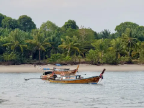 Baan Taranya Koh Yao Yai Resort Hotels near Son Bay Beach