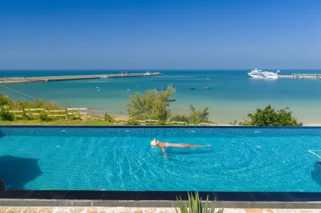 YU JIAN HOTEL Отели рядом с достопримечательностью «Weizhou Island»