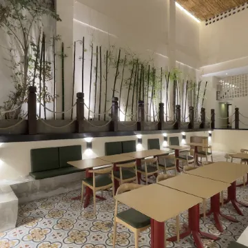 Joya Hotel Отели рядом с достопримечательностью «Псах Час (Старый Рынок)»
