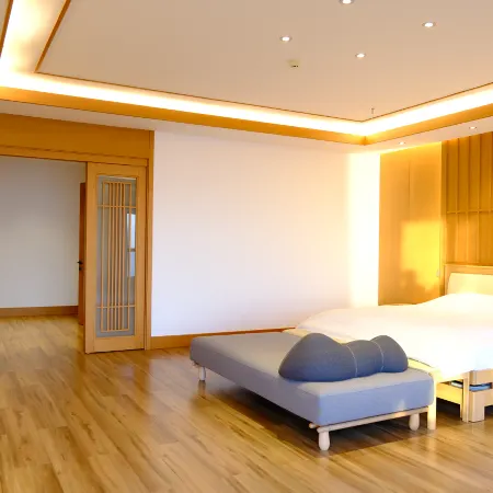 Jialan Boyue Homestay