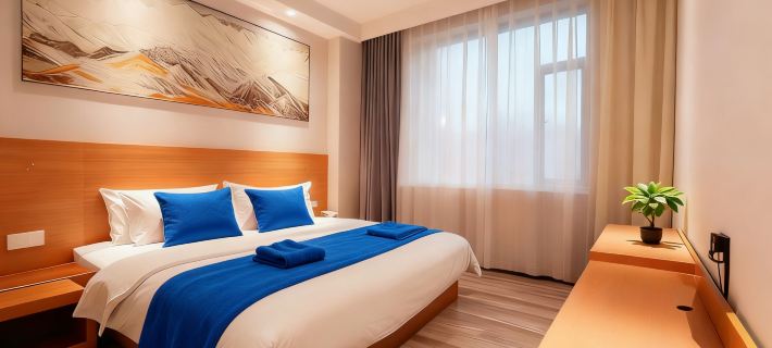 Celebrity Hotel (Jincheng Central Pedestrian Street People's Hospital Store) Hotel di Yulin