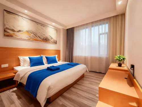Celebrity Hotel (Jincheng Central Pedestrian Street People's Hospital Store) - navette aéroport
