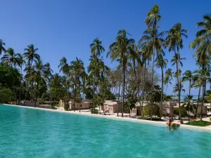 Diamonds Mapenzi Beach