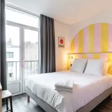 Demain Hôtel & Conciergerie Отели рядом с достопримечательностью «Иль-де-Версаль»