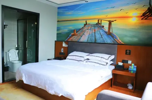 Pingguo Weisner Theme Hotel