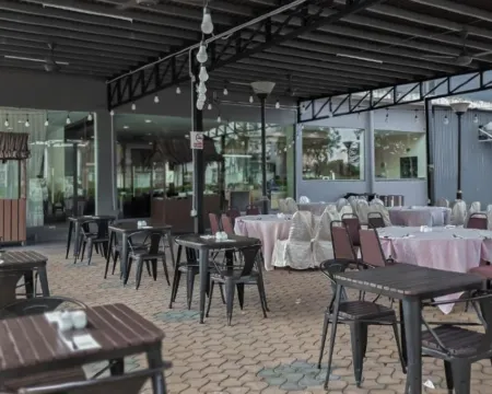 Kingston Hotel 16 @ Legoland Johor Bahru formerly known as Amansari Hotel Nusajaya 振林山酒店