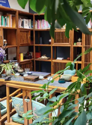 雅苑精品民宿（崇州元通店） 鄰近十里梅林的酒店