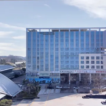Incheon Airport Global Hotel & Suites