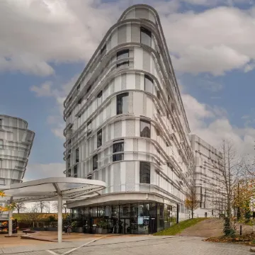 Radisson Blu CDG Airport Terminal Hotel Paris