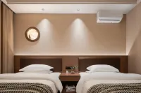 Xishe Private Hot Spring Hotel (Huquan Ecological Park)