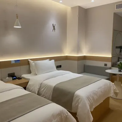 Xbed希酒店（長沙馬欄山地鐵站店） 鄰近亚子铺的酒店