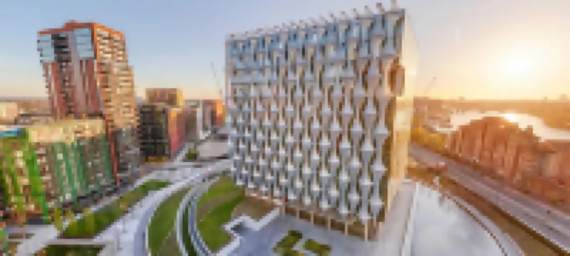 Luxury 2BR next to US Embassy with River Views