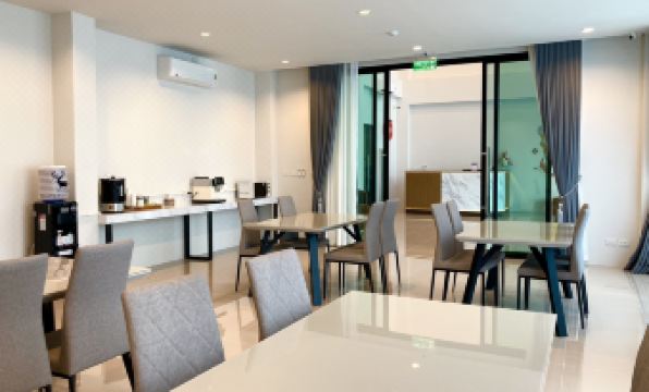 De Paris Hotel Roi Et