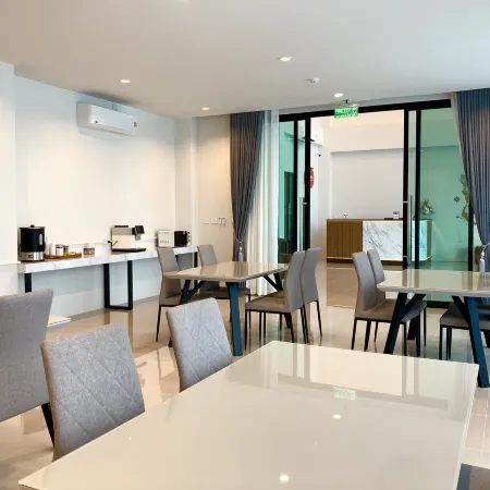 De Paris Hotel Roi Et