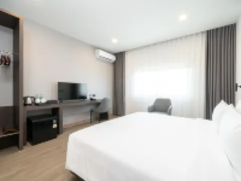 SureStay Plus by Best Western Ramkhamhaeng Airport Rail Link Bangkok Hotels near Khlong Tan