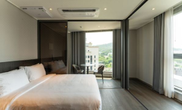 HOMES Stay Myeongdong