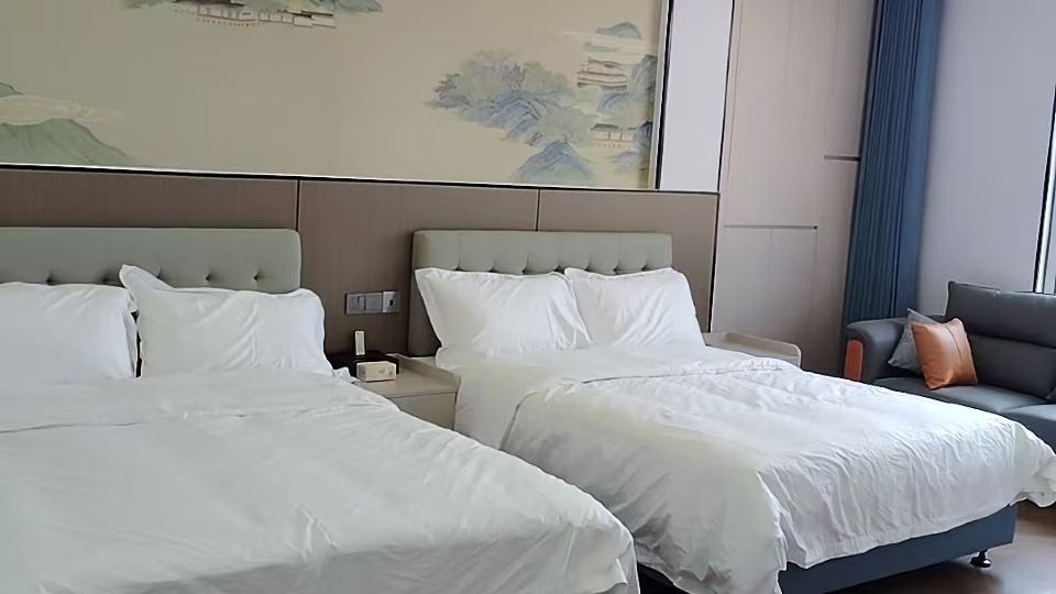 Yufeng Hot Spring Hotel