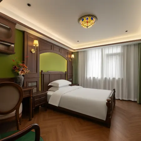 Jixi Ruoyi ROY • Shizhi Homeland Homestay