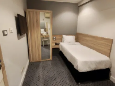 阿特拉斯國際酒店 鄰近薩拉丁城堡的酒店