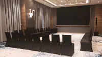 Sunway Hotel Big Box - Business